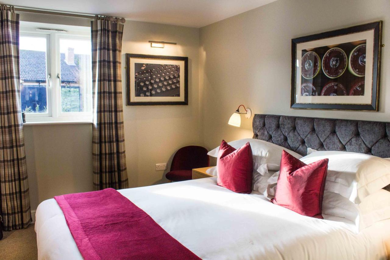 Crown & Punchbowl Hotell Milton  Exteriör bild