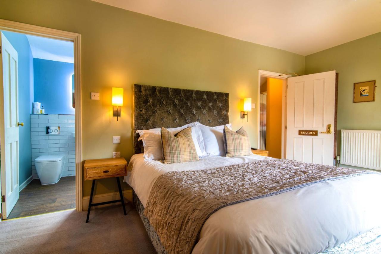 Crown & Punchbowl Hotell Milton  Exteriör bild